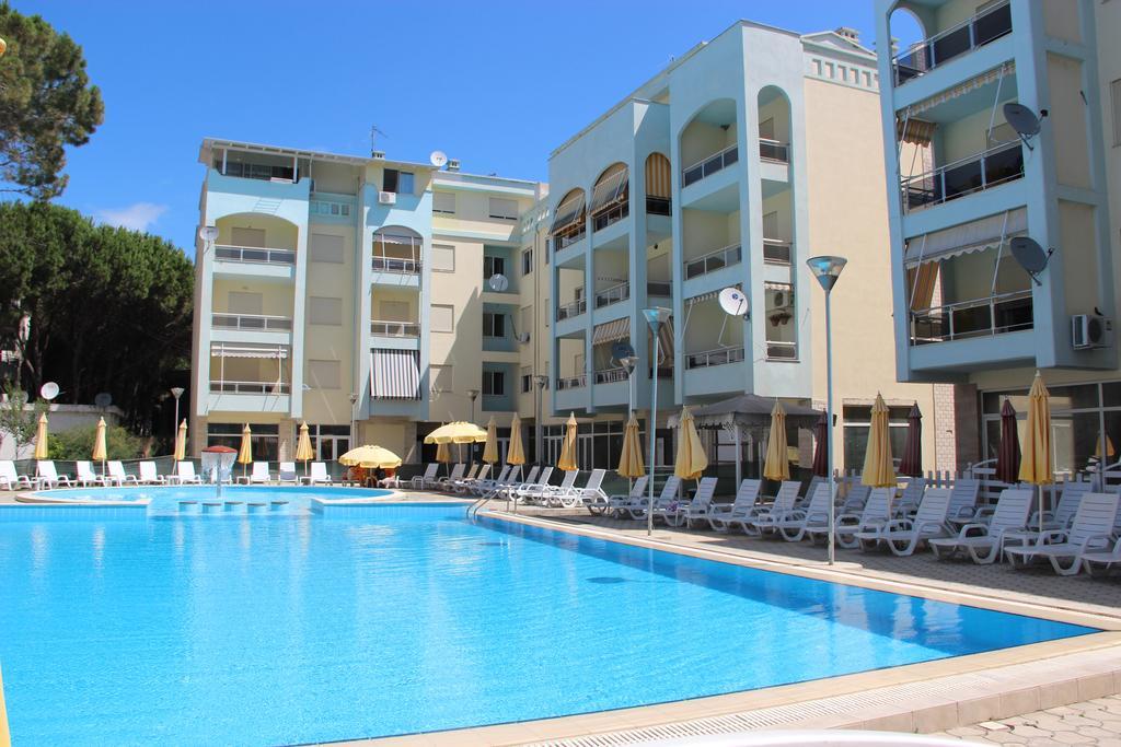 Golem Apartments Exterior foto